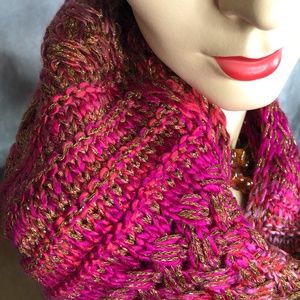 Matching Infinity Scarf & Tam. OS Wine, Berry, metallic bronze